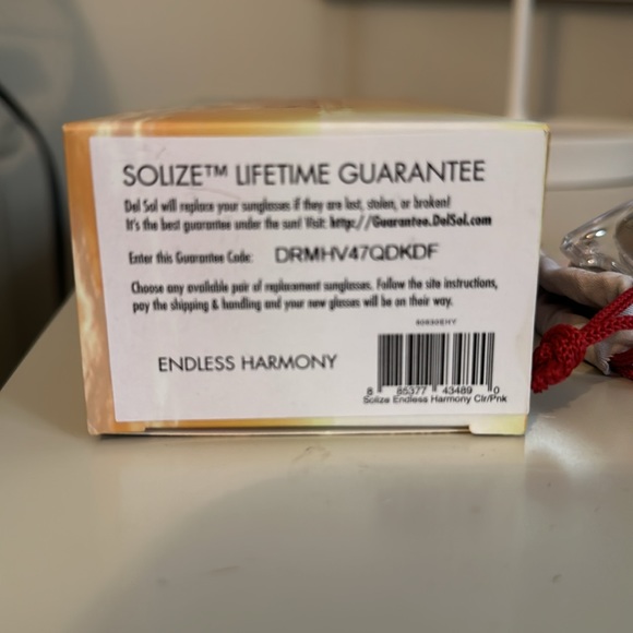 Del Sol Sunglasses - Picture 2 of 4